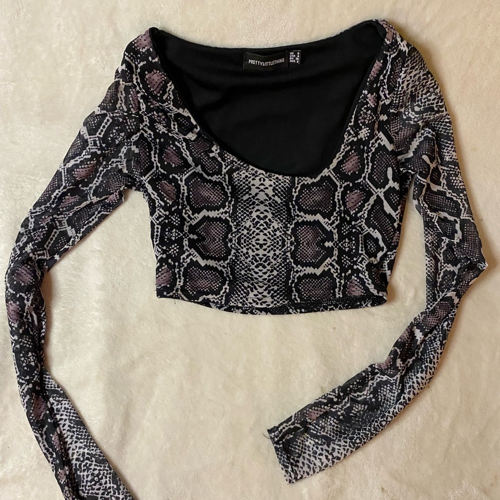 Asymmetrical Neck PrettyLittle Thing Sheer Mesh Cheetah NOT AVAILABLE